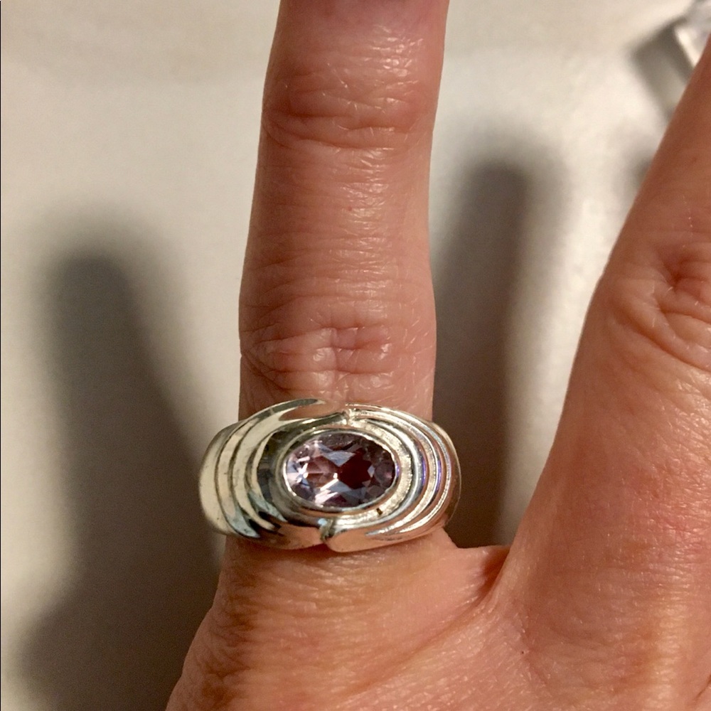 Sterling Silver Modern Faceted Amethyst Ring💟 - Picture 6 of 7